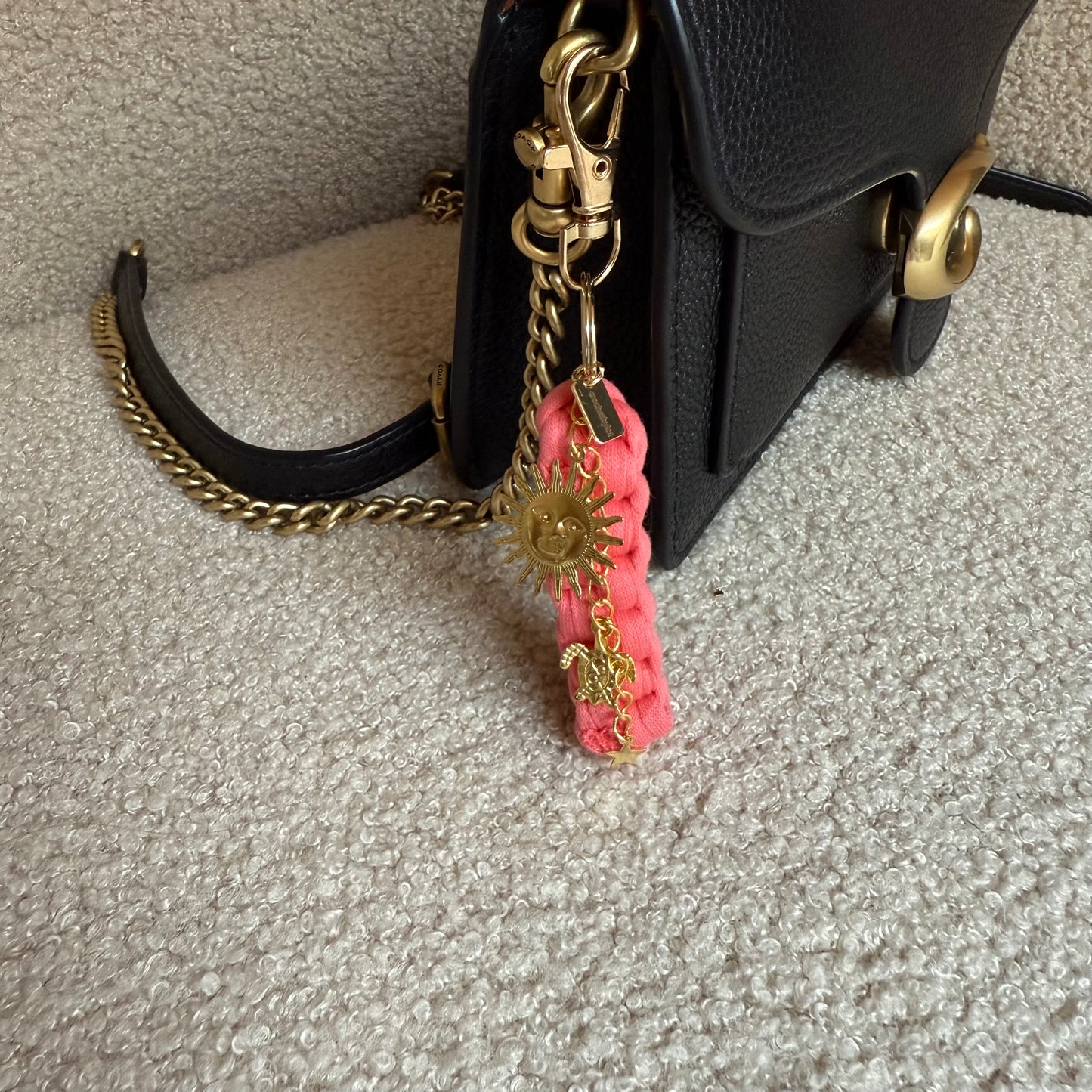 The Keychain - Peach